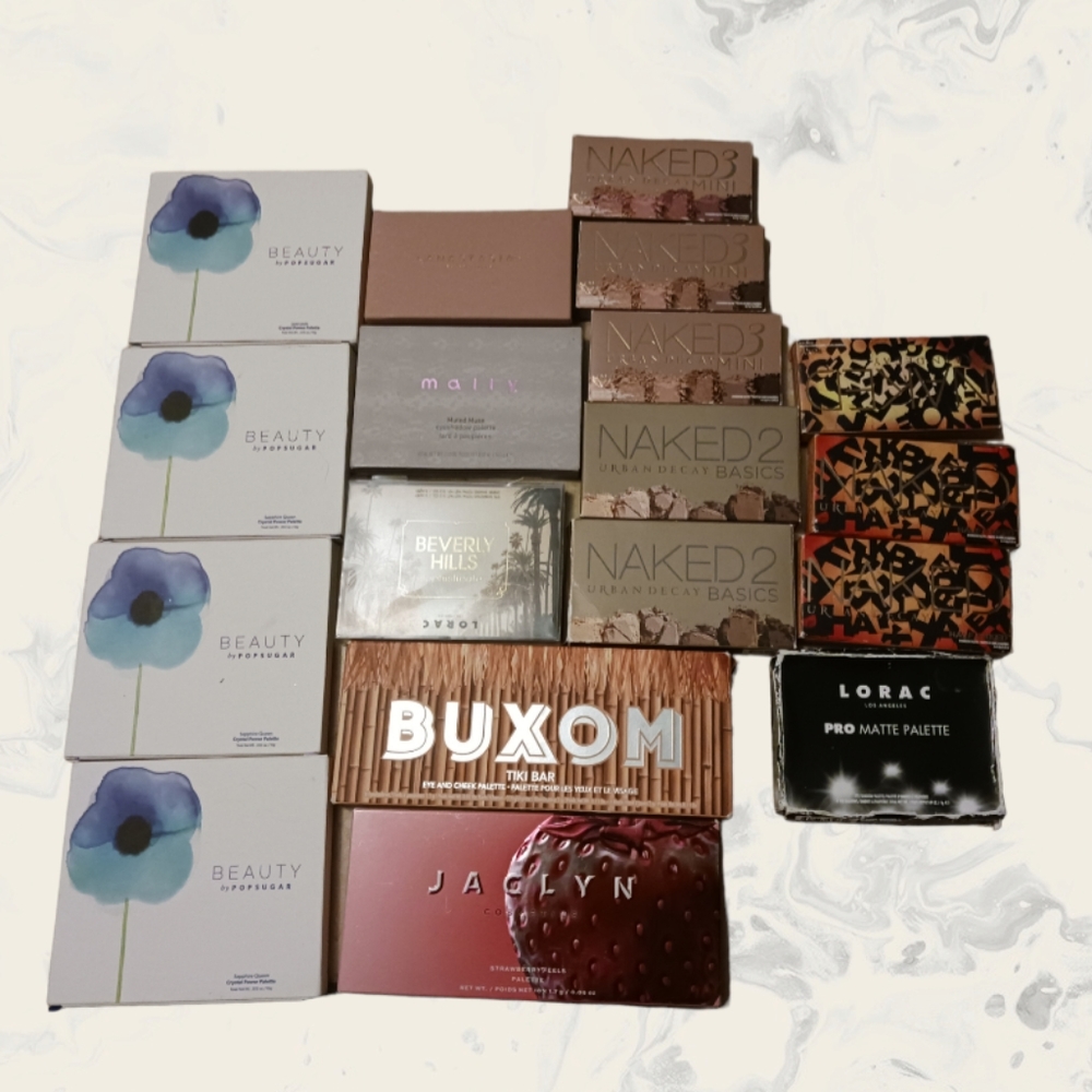 Makeup bundle